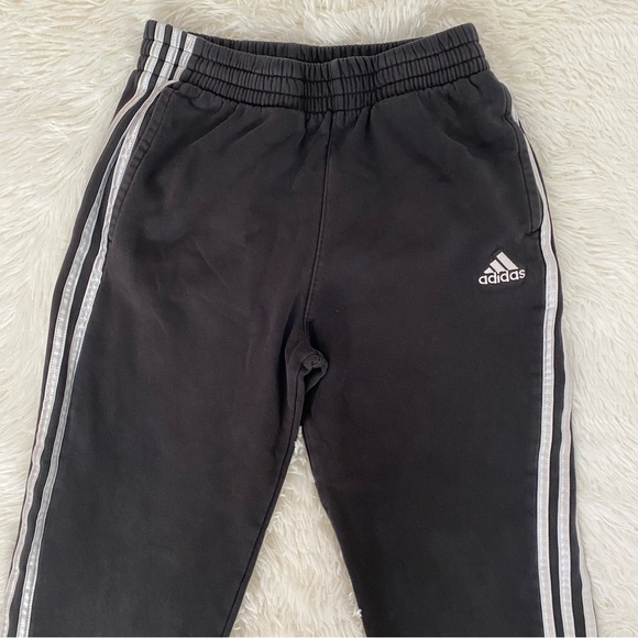 Retro Adidas 3 stripe sweatpants / joggers - black & white stripes - Picture 5 of 14